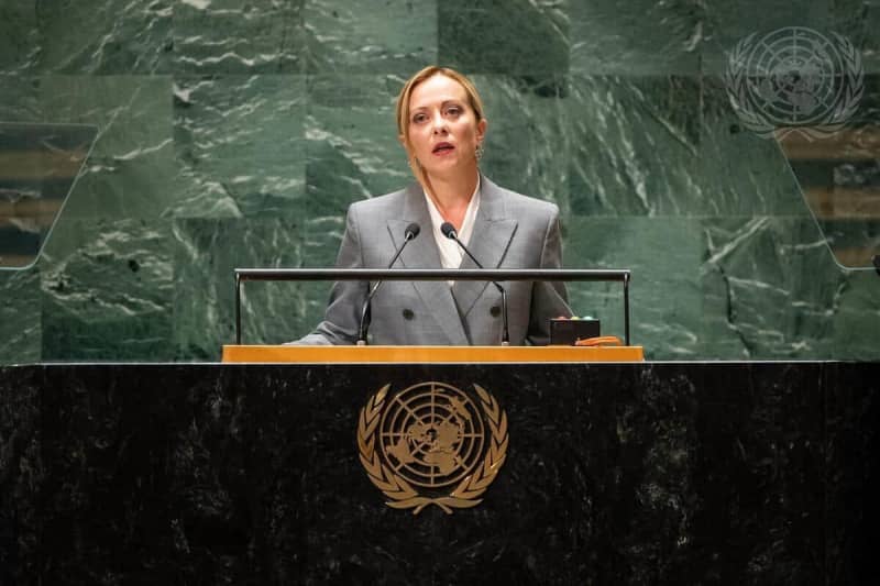 Claiming that a world without borders is a world without conflicts is "utopian and selfish" The Italian Prime Minister raised the issue of illegal immigration at the United Nations