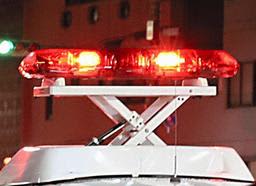 Two high school boys and others arrested on suspicion of motorcycles meandering in a group on National Route 43 and colliding with a car in Higashinada, Kobe