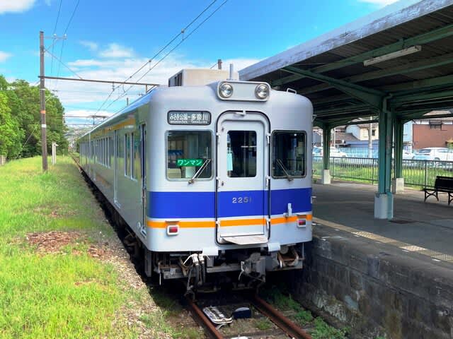 10月のダイヤ改正で4割の減便！ 大阪府でもっとも南にあるローカル支線で歴史ある港町へ【関西鉄…