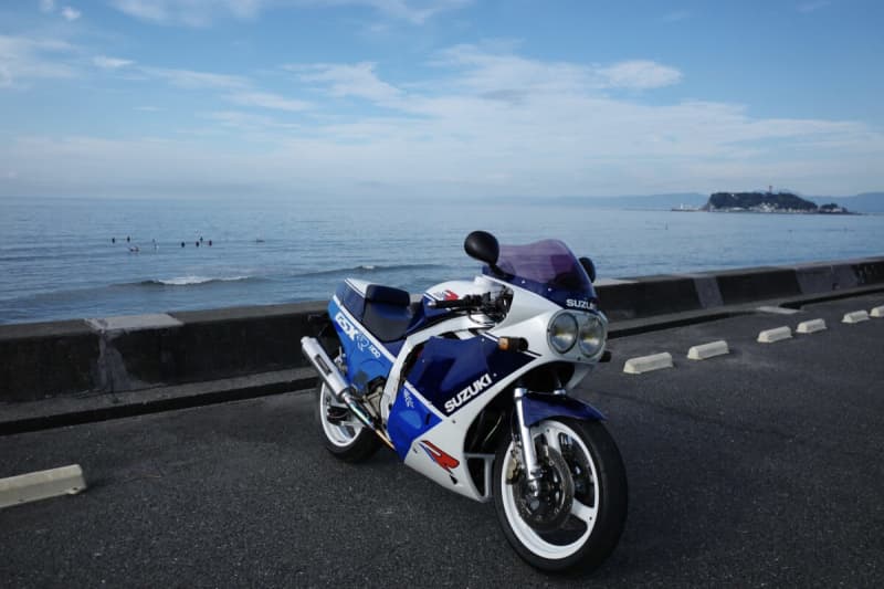 他とは被らない丸目2灯スタイルがお気に入り　初期型GSX-R1100【みんなのバイク】