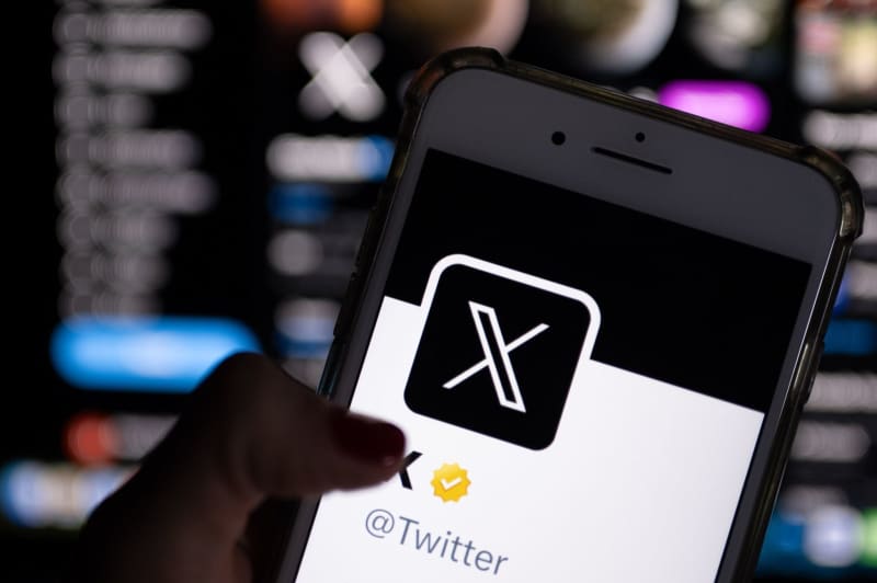 Unternehmen fahren Aktivitäten auf Twitter/X zu…