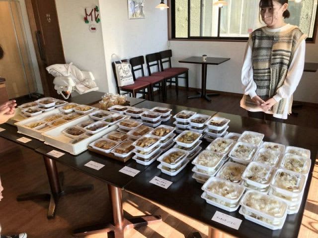 Leftovers from home sold as side dishes Students collect ingredients in Kurashiki on the 6th