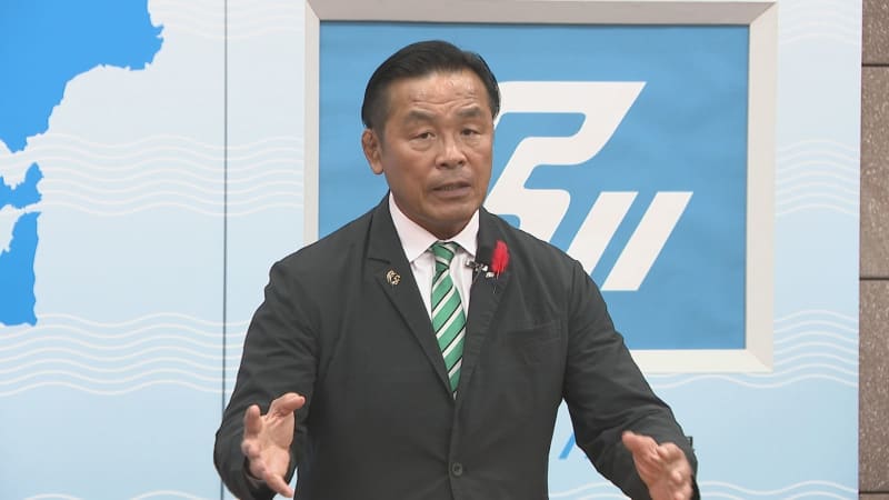 ``Unmanned stations should not remain unmanned stations'' Governor Hase is keen to promote the use of IR Ishikawa Railway