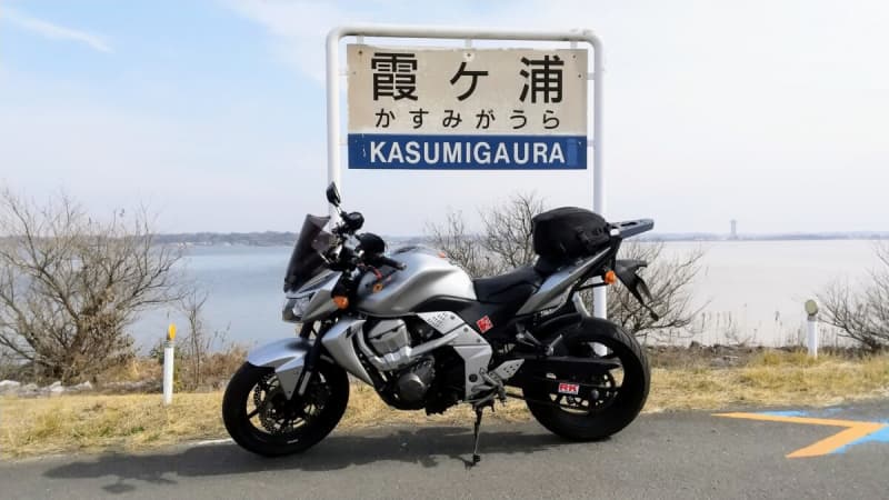 車体サイズに比べてパワーのある走り　ZR750L【みんなのバイク】
