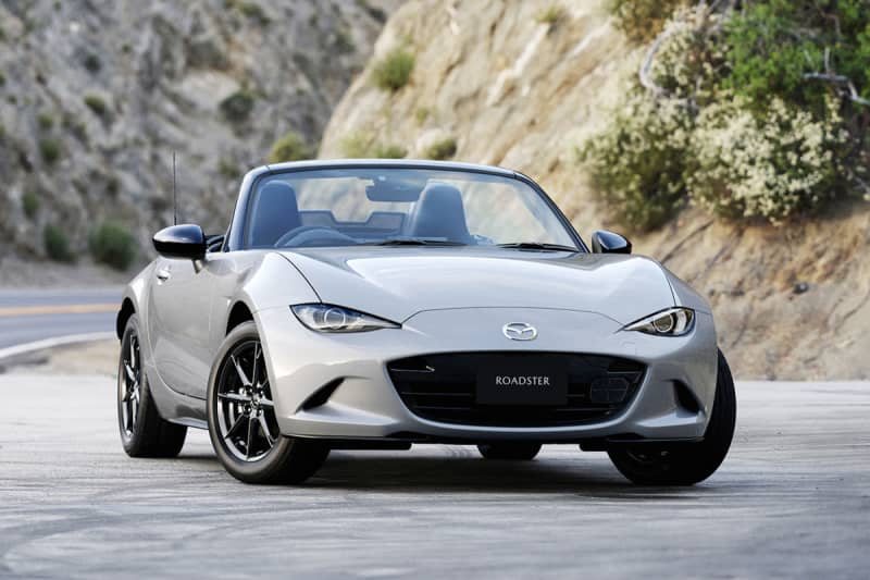 Adopted by Bosch for motorsports DSC of the slightly changed Mazda Roadster