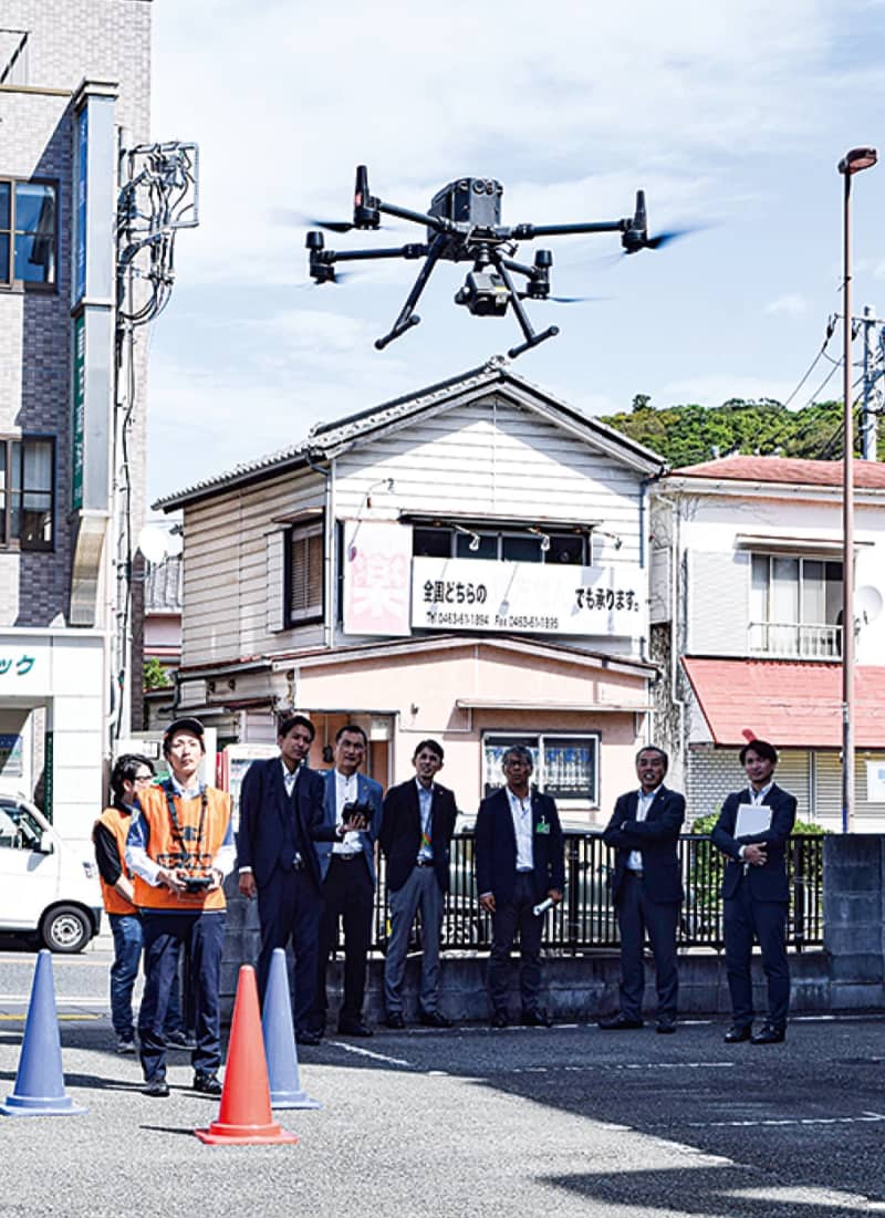 Oiso Town signs agreement for disaster response using drones Oiso Town, Ninomiya Town, and Nakai Town
