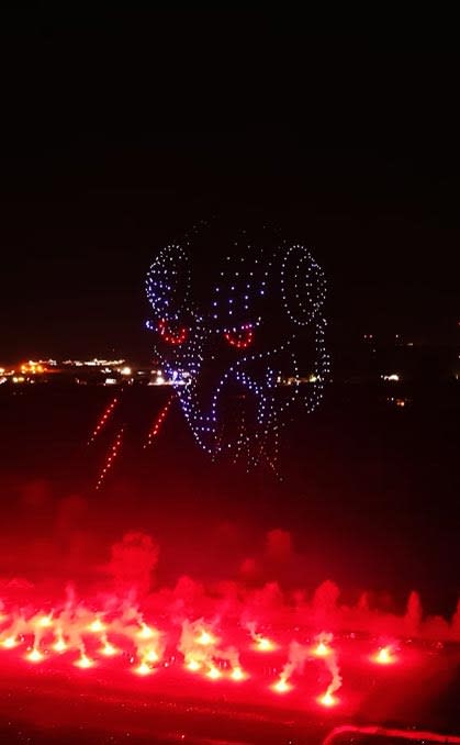 Verge Aero holds an explosive and spectacular drone show that combines drones and fireworks
