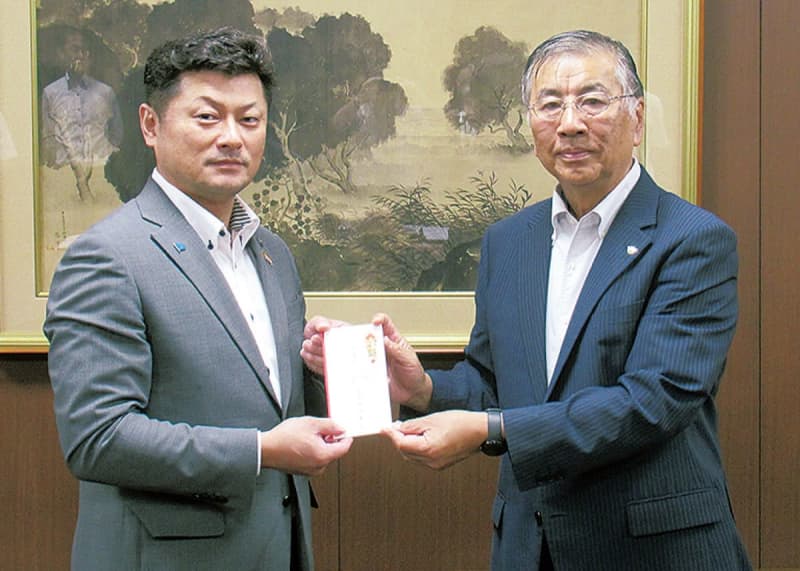 “Useful for childcare measures” Shonan Regional Union donates to city Fujisawa City