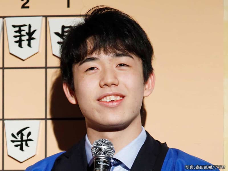 Comments from Sota Fujii, who received the Prime Minister's Award, were ``Too cool'' and ``I want to learn from him.''