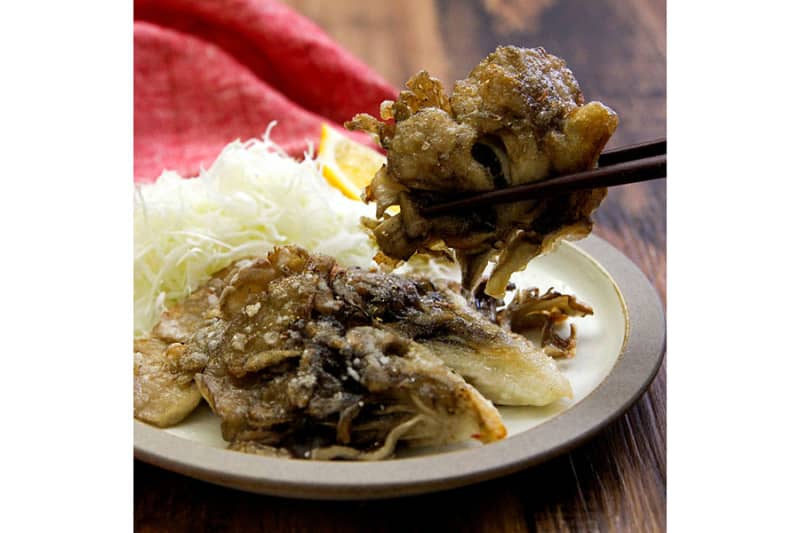 Fried Maitake mushrooms are ``an addictive taste that you won't be able to stop eating with your chopsticks.'' Maitake Yukiguni releases the recipe. People say, ``I'm glad to hear this kind of information.''