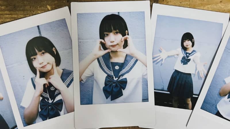 アイドルの「チェキ会」ピンチ　フィルム品薄・品切れ相次ぐ…「チェキ不足」深刻