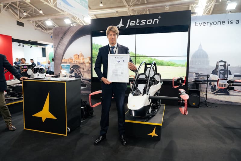 Ultralight eVTOL "Jetson ONE" receives first certification in Italy.Obtained unmanned flight operation approval