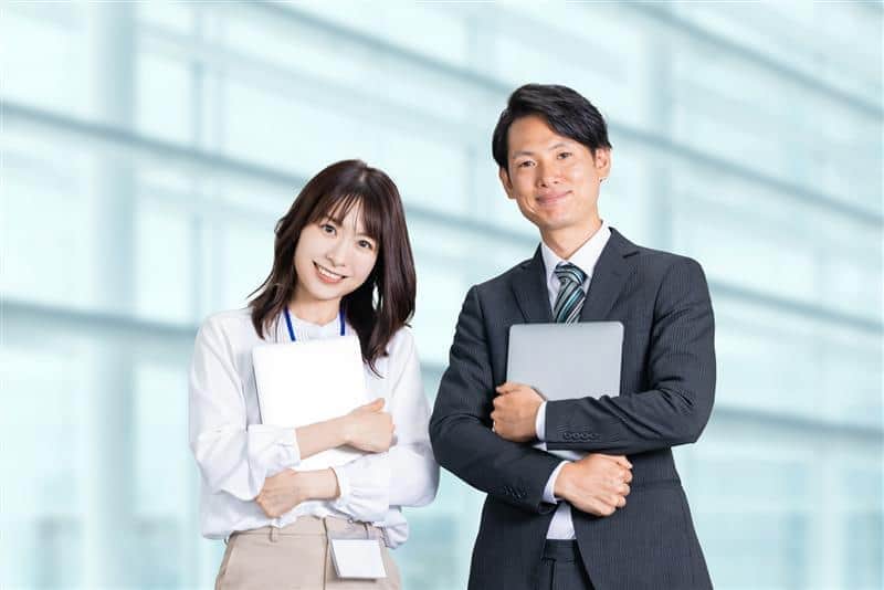 Win an annual income of 1000 million yen! Changing jobs in your 30s and 40s: 3 ways to earn a higher income