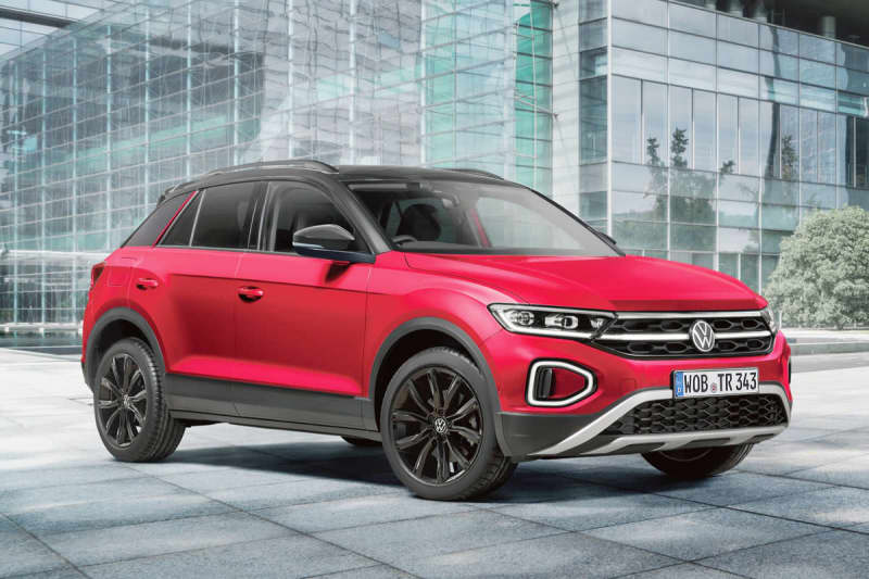 Release of special edition car “Black Style” of Volkswagen T-Roc in black