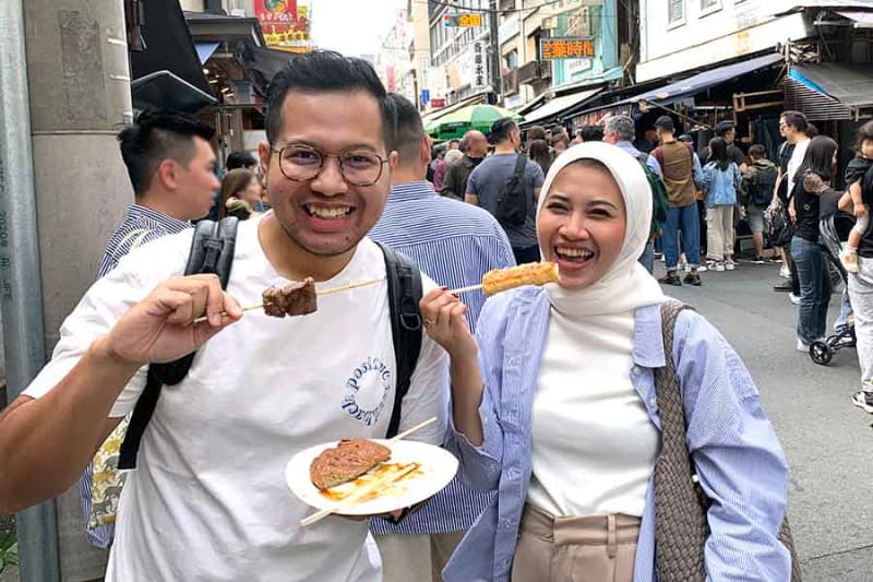 [I like Japan! 】Indonesian couple visiting Japan for the first time What are the surprising gourmet foods that they want to try in Japan even though they are in their own country?