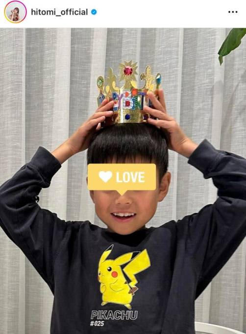 hitomi announces his second son's 7th birthday!Reaction to Smile SHOT: “You look like hitomi”...