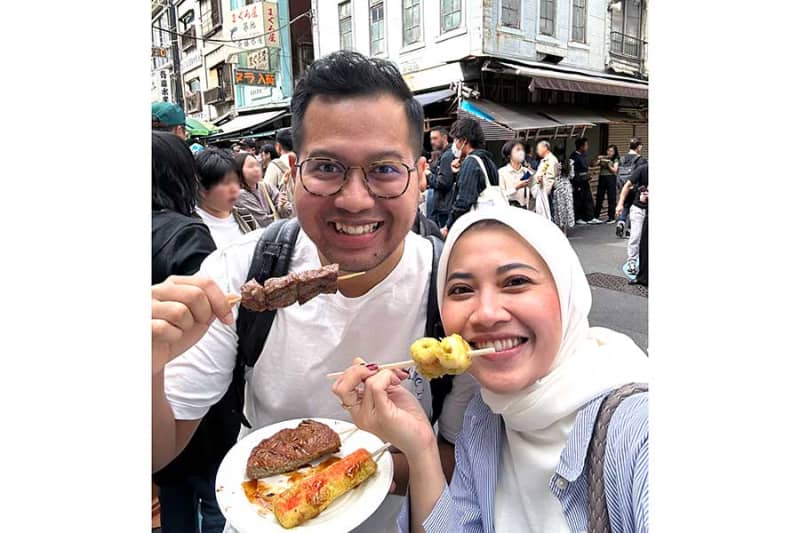 [I like Japan! ] Indonesians are impressed by the "smooth and jiggly" dessert. What is the standard dessert you can buy at a convenience store?