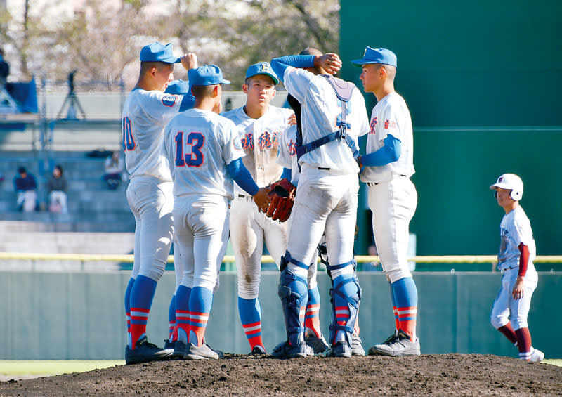 <High School Baseball> Tokuei Hanasaki misses the top 11 for the first time in 4 years, gives up 10 runs without success in pitching, and the batting line is silent after the middle game...