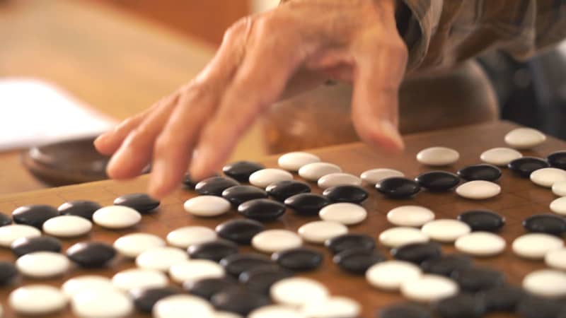 「囲碁愛好家の裾野を広げたい」藤井聡太八冠の活躍の裏で開店したハイブリッドカフェ