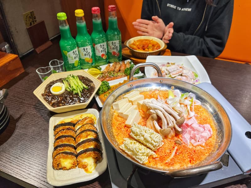 New menu at “Moise SOKA” in Shin-Okubo, Saitama!Warm your body from the core with rose kimchi hotpot and Korean food in Soka!