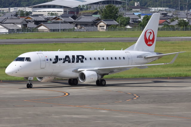 J-Air Kochi/Narita charter flight in operation! JR Shikoku day tour released