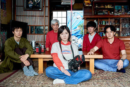 [Weekend Movie Column] “Inazuma in Love” shows the act of turning the camera / A series of plot twists…