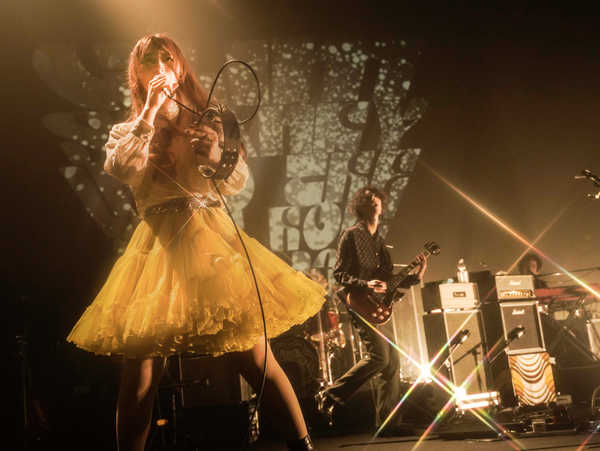 GLIM SPANKY's live D included with the first limited edition of their 7th album "The Goldmine"...