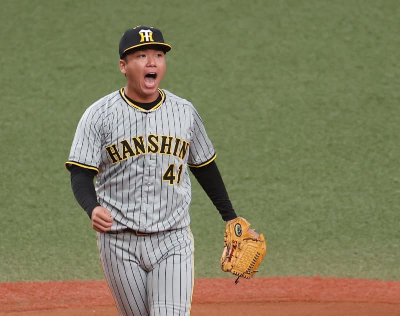 Central Champion Hanshin dominates with batting and pitching! First win for “That” for the first time in 38 years!Shōki Murakami pitched a scoreless 1th inning and Yoshinobu Yamamoto...