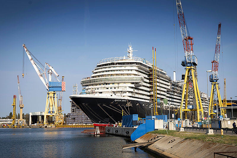英国名門クルーズ Cunard キュナード新造船 クイーン・アン Queen Anne の豪華…