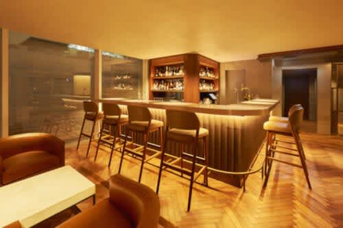 New York-originated steakhouse in Ginza, Tokyo, daily happy hour with up to 50% off