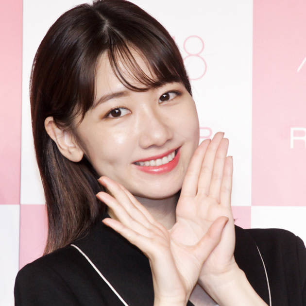 Yuki Kashiwagi received praise from fans for her positive answers to questions about her concerns, saying, ``I was really saved'' and ``As a person...