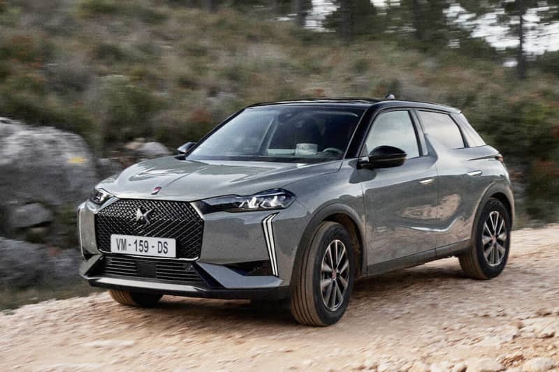 Stellantis DS3 A special edition car with a sharp atmosphere with black accent parts "DS3 PE…