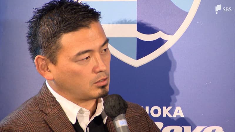 Ayumu Goromaru, a former Japanese national rugby team player who wants to translate the excitement of the World Cup into league matches, has a talk show in Shizuoka.