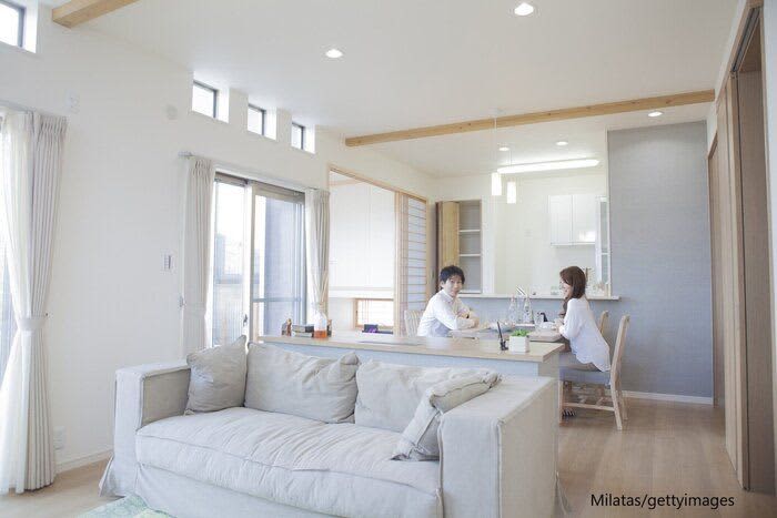 Housework and childcare will become easier!? Must-have items in the kitchen and living room [100 yen goods]