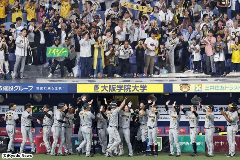 Hanshin defeats Orix with 4 wins and 3 losses, becoming No. 38 in Japan for the first time in XNUMX years with Noisy V bullets & Aoyagi power pitching