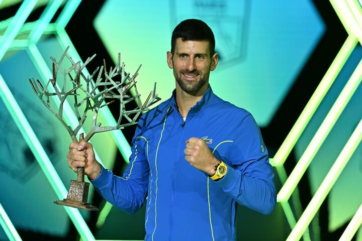 World champion Djokovic wins the Paris tournament, his 40th Masters win! "I'm very proud of this result." <SM...