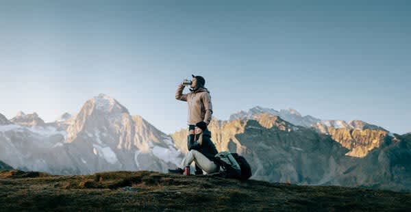 スイスの3ブランドがExtraordinary Jacketを発表