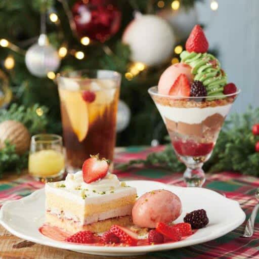 [Afternoon Tea] Perfect for Christmas ♡ Parfait and fruit mille-feuille on sale