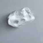 The University of Tokyo and others have invented a hydrophobic "gel-gel phase separation material" that is 99% water, and is expected to be applied in the medical field.