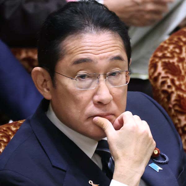 岸田首相渋々と年内の衆院解散見送り意思を固める…内閣支持率最低で断念、足元の経済対策を優先