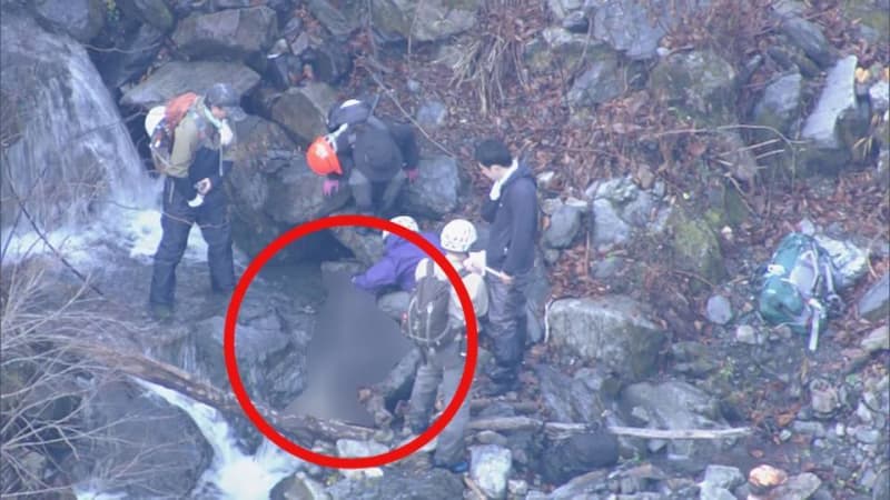 A “unique” case in which the Mt. Daisengenndake bear, which killed and injured three people, approached a firefighter and used the remains of a university student as bait...