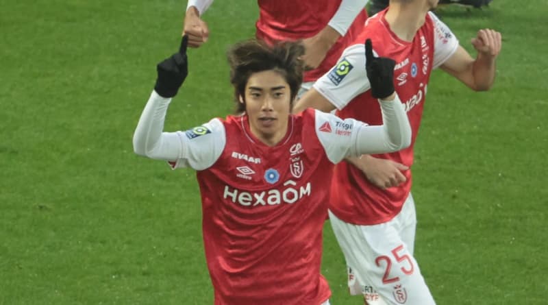 Stade Reims Junya Ito scores a fantastic goal against PSG! Local assessment: ``This Japanese is poisonous to the Paris defenders''