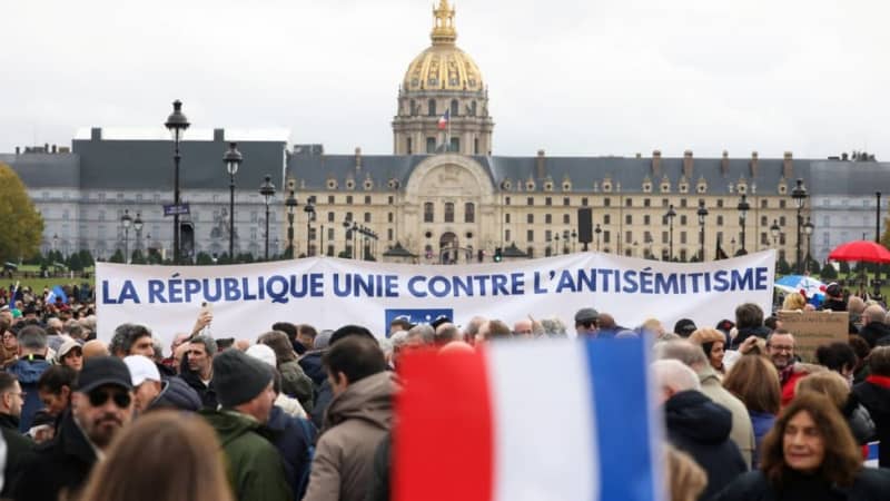 Massive demonstrations against anti-Semitism in Paris Significant changes between far right and far left in French politics