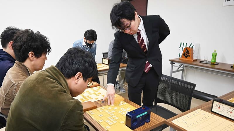 宮嶋健太四段、地元岐阜市で将棋指導会「県内愛好者レベル高い／お世話になったこと実感」
