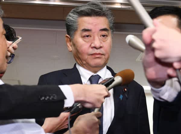 神田財務副大臣「遅すぎる更迭」となったワケ…岸田首相「辞任ドミノ」嫌い様子見がアダに