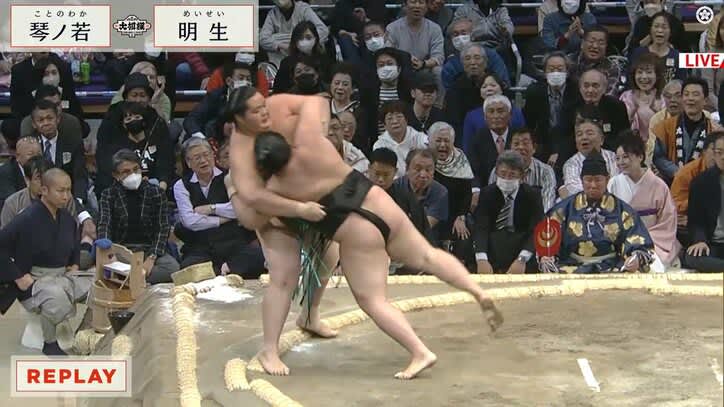 First time in Reiwa and 13 years!A rare decisive move that will delight maniacs. A “big counter move” that will surprise even the best commentators. Turn your opponent inside out with just your right arm.