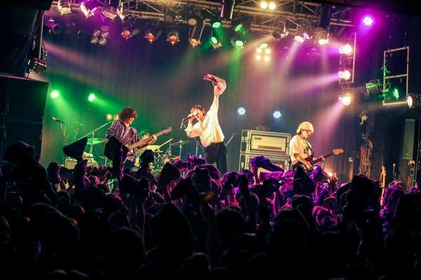 神はサイコロを振らない、バンド結成地となる福岡でのライブ＆ドキュメンタリー特番をスペースシャワ…