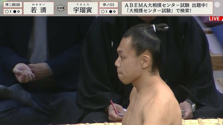 An ultra-slim 34-year-old sumo wrestler has lost 7 kg since becoming a wrestler. He has grown to 165.8 cm and 60 kg.