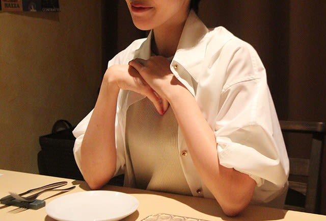 A former CA says, ``Restaurants operating in Japan are losing money.'' Are expectations for service in an ``inflationary state''?