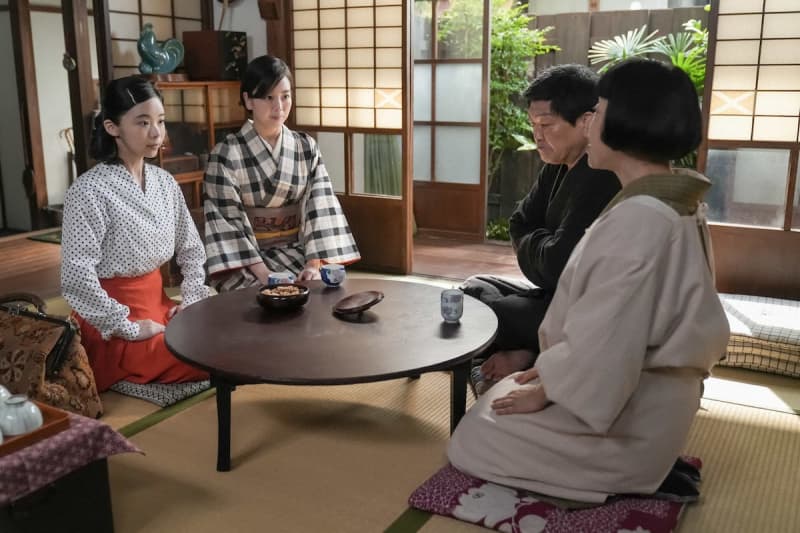 ``Boogie Woogie'' Suzuko and Akiyama become unique friends who can discuss their worries with each other, and the presence of best friends indispensable to morning dramas